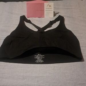 NWT Black Women's Sports Bra XL NO